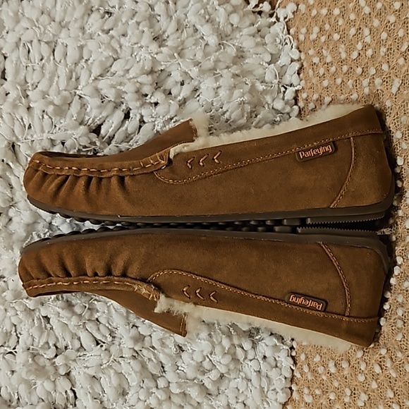 Parfeying Slippers - Picture 6 of 16